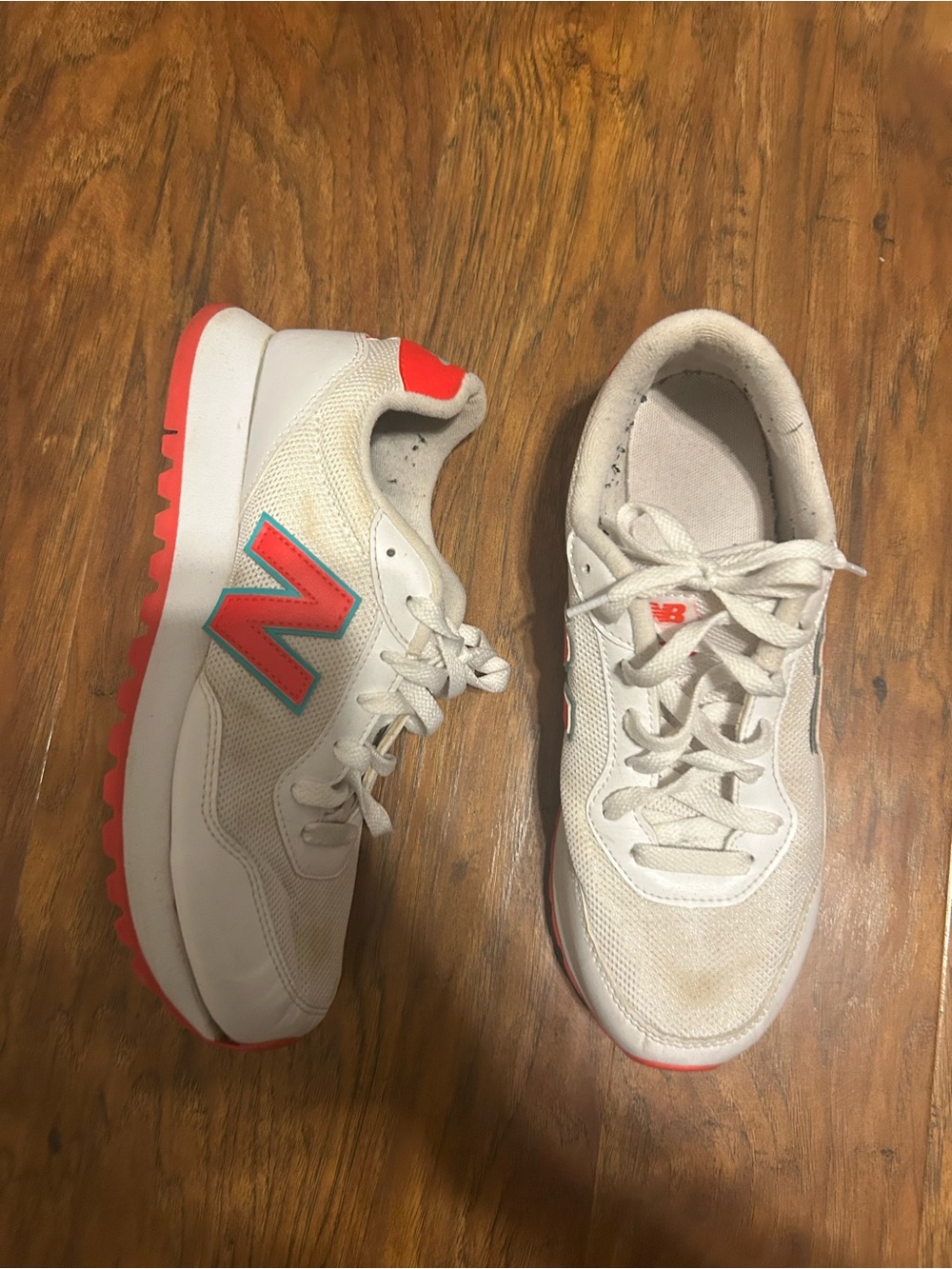 New Balance 527 'Energy Red' sneakers
 with Coral Pink and Teal Logo - Picture 2 of 5